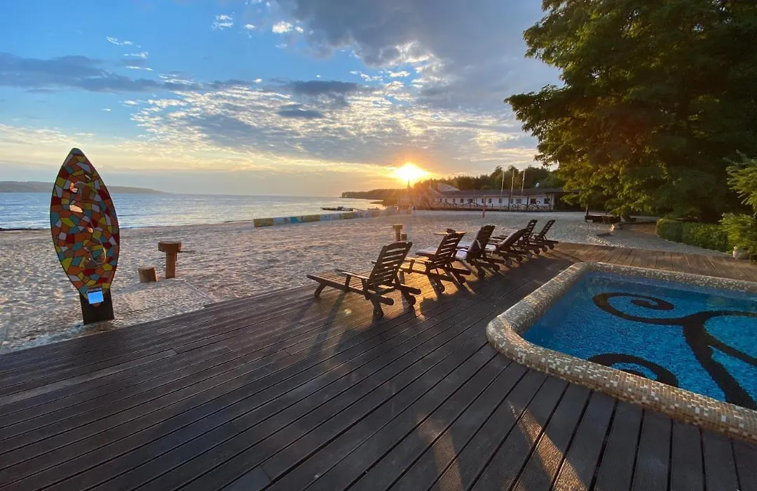 Secret Resort Club-1