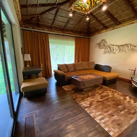 Secret Resort Club-2